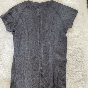 Lululemon swiftly tech